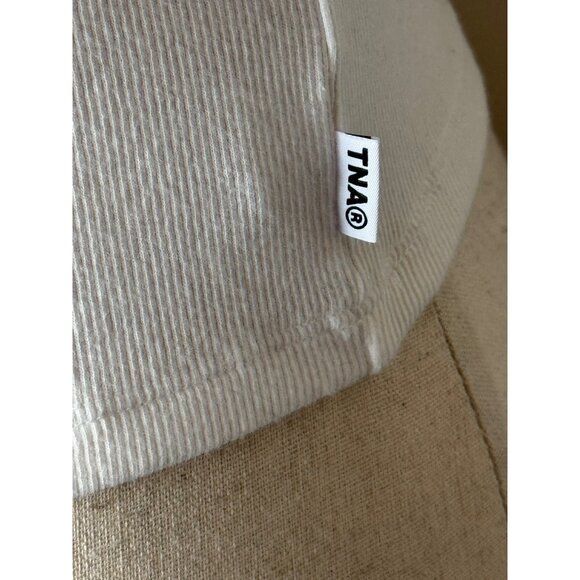 Aritzia TNA Tee Women XS White Ribbed‎ Knit Crew Neck Short Sleeve Baby Tee Crop - Picture 8 of 13